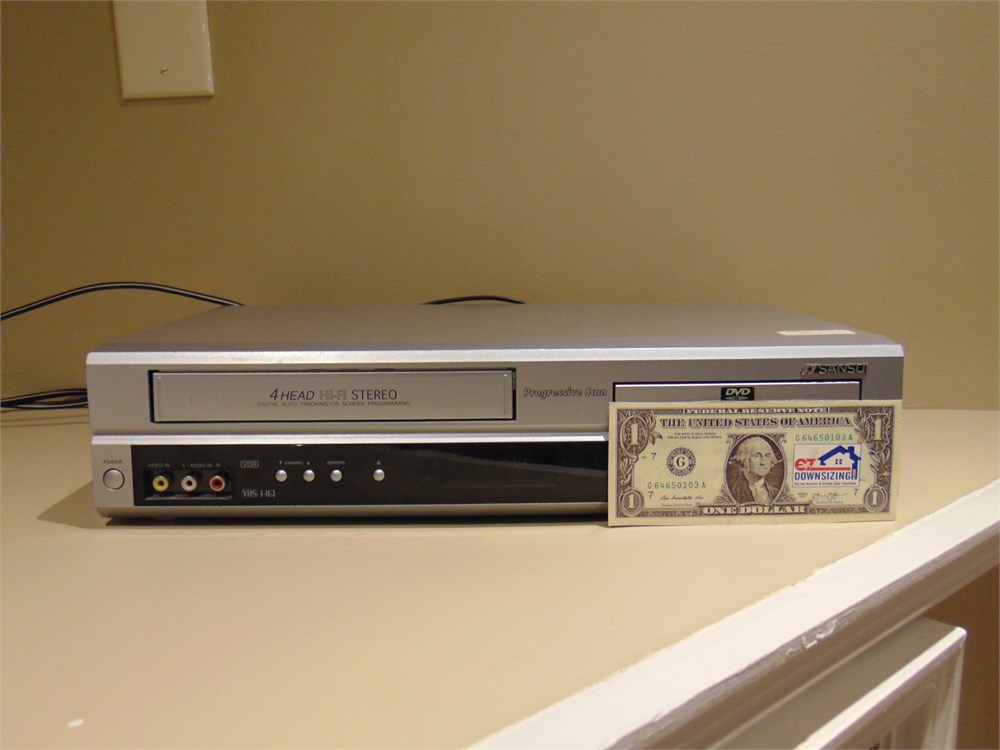 bid.ezdownsizing.com - Sansui VCR/DVD Player Model VRDVD4001 - No Remote