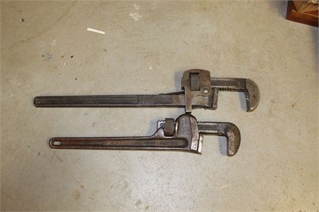 bid.ezdownsizing.com - 7 Pipe Wrenches of Varying Sizes