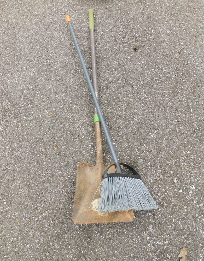 shovel broom storage